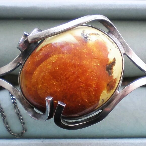 Vintage Sterling Silver 925 Baltic Butterscotch Egg Yolk Amber Bangle Bracelet - Picture 6 of 9